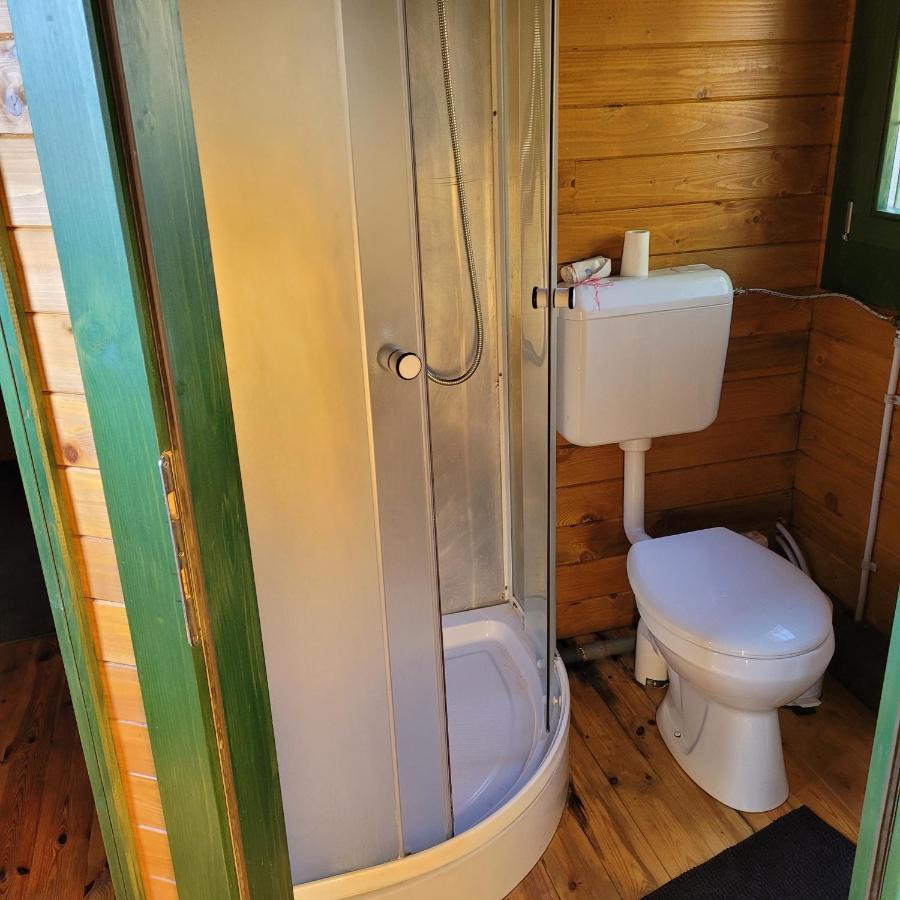 Roulotte Maisonthiers Blanot  Buitenkant foto